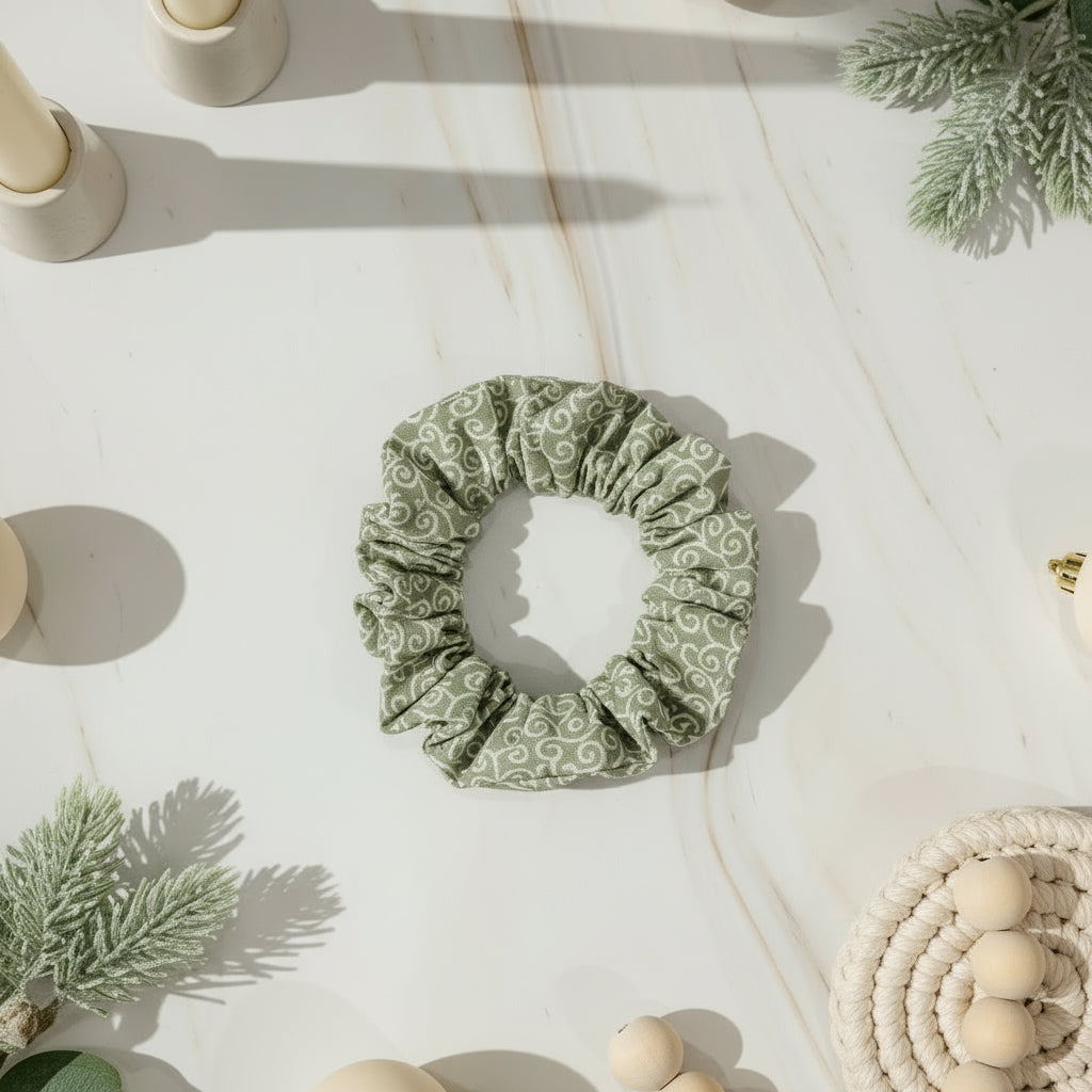 Maya Cotton Scrunchie in Light Green