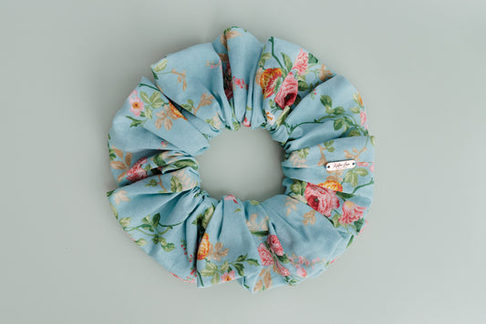 Wendy Floral Vines Cotton Scrunchie